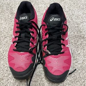 ASICS Women's Vibrant Pink Athletic Shoes